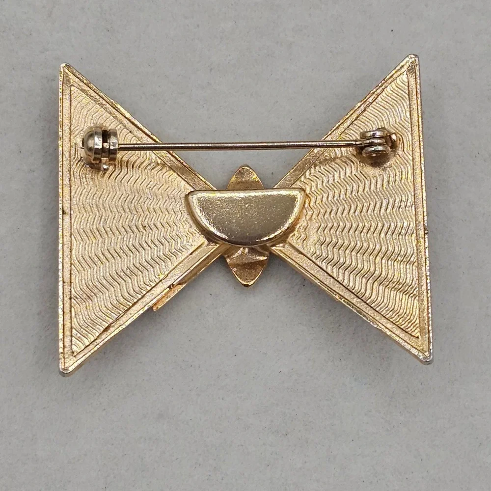 Vintage Red Blue White Enamel Geometric Bow Brooch Gold Tone Pin
